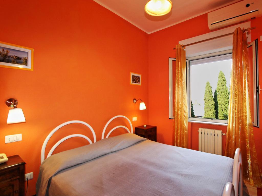 Innpiero Taormina Ruang foto