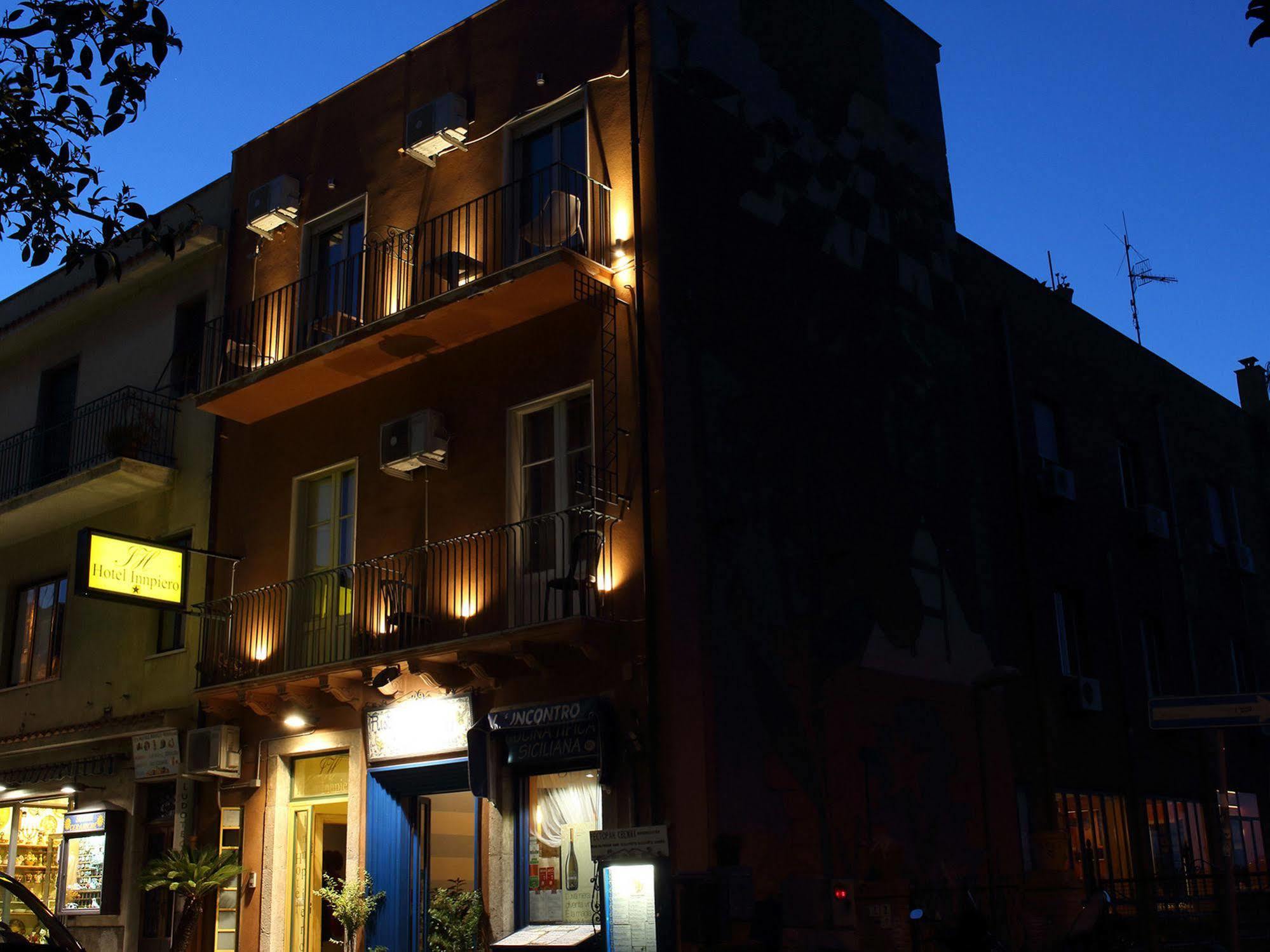 Innpiero Taormina Bagian luar foto