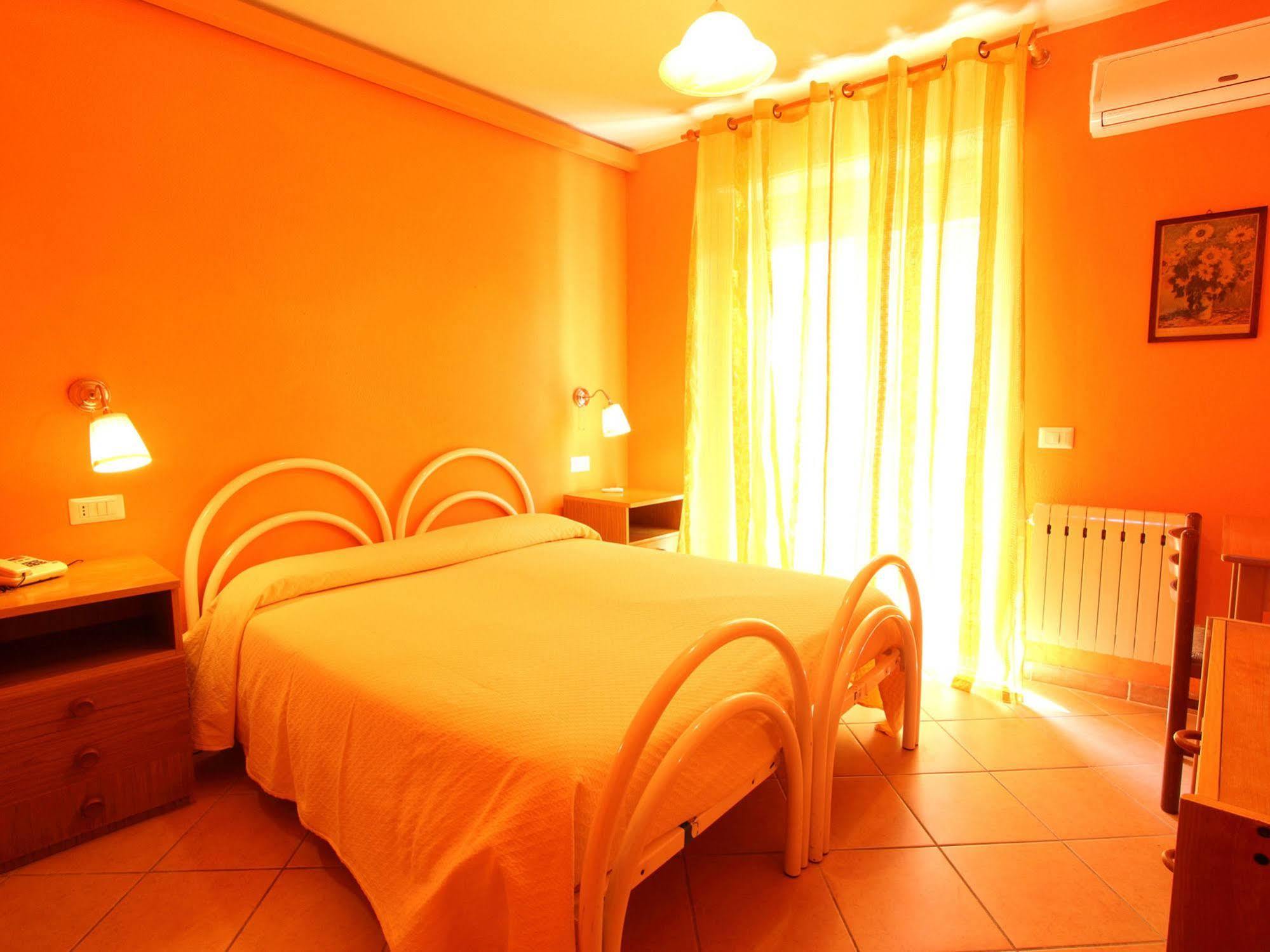 Innpiero Taormina Bagian luar foto